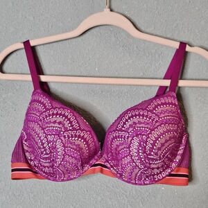 Victoria's Secret Bra Womens 36C Pink Purple Very Sexy Lightly Lined Plunge Lace